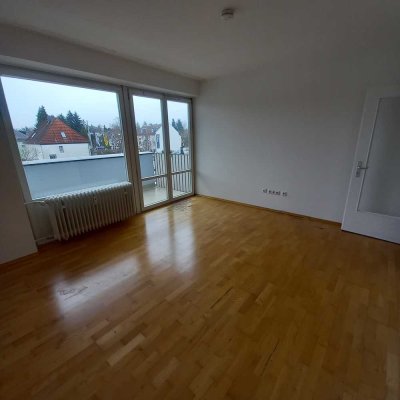 Hübsche 3-Zimmer-Wohnung  mit Balkon in  München-Pasing