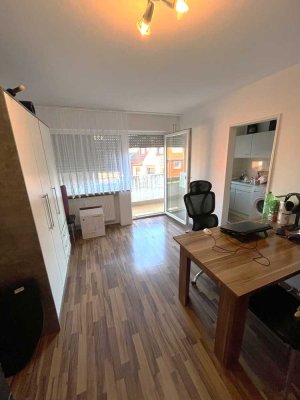 Schöne möblierte 1-Raum-Wohnung mit EBK in Nürnberg
