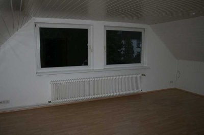 Attraktive und modernisierte 2-Raum-Wohnung in Bielefeld