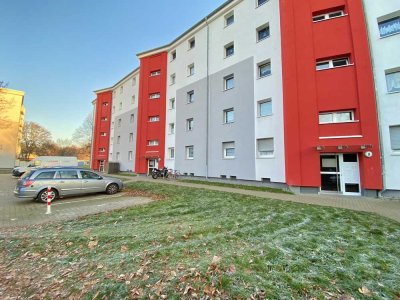 Geräumige 2,5-Zi.-Wohnung mit Balkon!