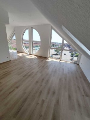 Helle 3-Zimmer Wohnung im 3. OG mit Balkon in Oschatz