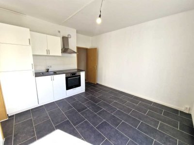 2-Zimmer-Wohnung mit Einbauküche zu vermieten