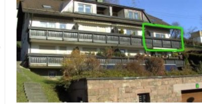 Hochwertige sonnige 2 Zi-Wohnung mit EBK, Balkon und Garage