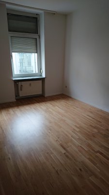 Wohnung 60 QM neben dem Luisenhof zu vermieten