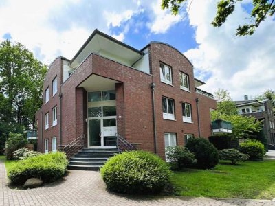 Teilmöblierte 2-Zi.-Wohnung mit Balkon & Carport  zur langfristigen Miete