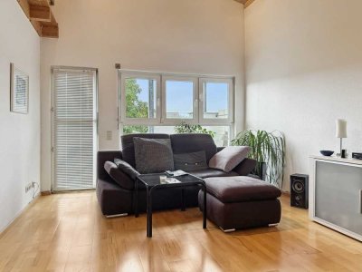 Charmante Dachgeschosswohnung in Wehr mit Balkon und Tiefgarage