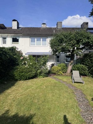 Möblierte Gartenwohnung mit großer Westterrasse und 100 m² Privatgarten in ruhiger Lage von Hamburg-
