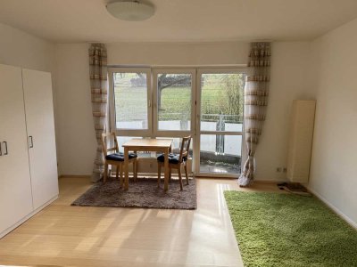 Vollständig renovierte 1-Zimmer-Wohnung mit Balkon und EBK in Heimsheim