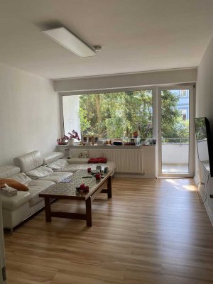 Nachmieter gesucht Schöne 2-Zimmer Wohnung mit Balkon