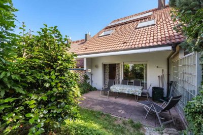 Reihenmittelhaus mit Terrasse, Stellplätzen & ausbaufähigem Dachgeschoss – ideal für kleine Familien