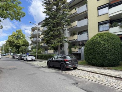 Stadtpark ! 3-Zi.-Komfort-Whg. m.  EBK u. Balkon