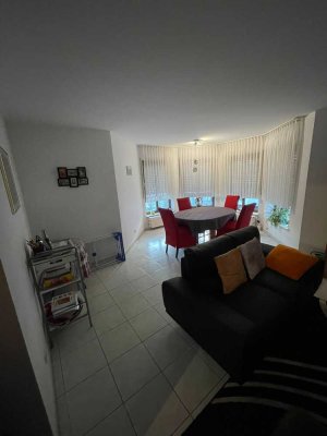 Große 2ZKBB Wohnung zuvermieten!