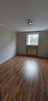 Helle 2-Zimmer-Wohnung mit Balkon in Düren-Gürzenich