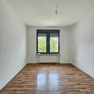 Schöne 3-Zimmer-Wohnung mit großem Balkon in begehrter Lage nahe Ebertpark