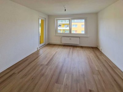 Ab 16.10. wartet diese 3-Zimmer-Wohnung mit Balkon in idyllischer Lage von Rüdersdorf auf Euch!