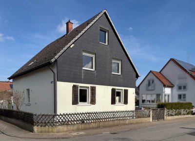 Einfamilienhaus mit Garten und Potenzial zum Umbau oder Neubau