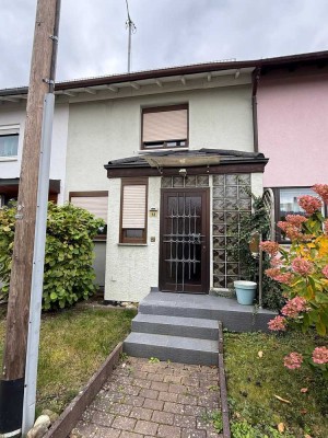 Charmantes Reihenmittelhaus mit Garten & Terrasse in Top-Lage von Esslingen