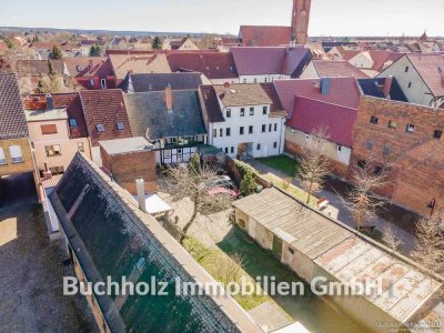 Großzügiges Einfamilienhaus mit weitläufigem Grundstück im Stadtzentrum - Bieterverfahren