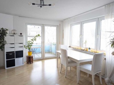 Helle 2-Zimmer Wohnung mit Balkon im 1. OG in Stuttgart-Feuerbach