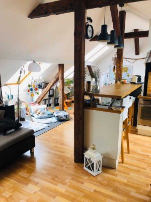Loft-Juwel in der Neustadt! Traumhaftes, offenes Dachgeschoss-Loft mit Echtholzcharme!