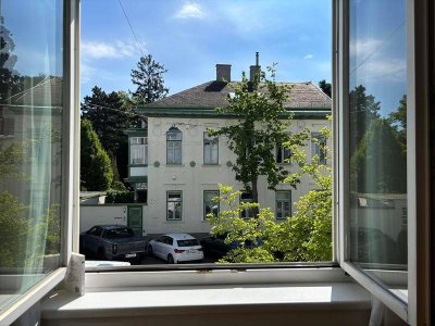 Sonnig Grünruhelage: 5-Zimmer-Familiendomizil in Untersievering mit Veranda