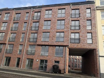 3-Zimmer-Dachgeschoss-WHG  -  Mitten in der Stadt!!