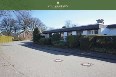 Wohnen auf einer Ebene – stilvoller Bungalow mit uneinsehbarem Garten in Münster-Hiltrup