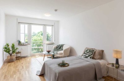 Möblierte 1-Zimmer-Wohnung | Erstbezug nach Renovierung | Balkon | Stellplatz | Einbauküche