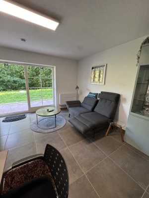 HOCHSCHWARZWALD - Kernsanierte und somit NEUWERTIGE Ferienwohnung in der Jagdhausresidenz Hundsbach