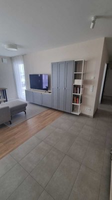 Teilmöblierte Neubauwohnung in ruhiger Lage