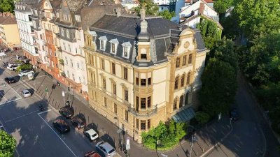 Exklusives Stadtpalais am Museumsufer – Maisonette-Wohnung über 3 Etagen im denkmalgeschützten Altba