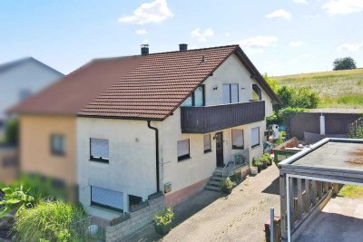 Licht. Ruhe. Zuhause. DHH mit Einliegerwohnung, Gartenidylle & Platz für die ganze Familie