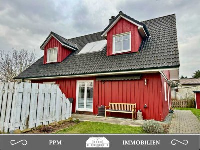 Familienidyll im schwedischen Stil – Ihr Traumhaus in Taarstedt