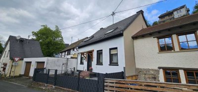 Wohnen mit Garten — Ihr neues Einfamilienhaus wartet!