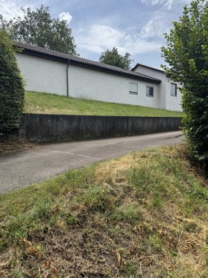 Wohn-und Geschäftshaus mit Photovoltaikanlage (entkernt, Planung vom Architekten liegt vor)