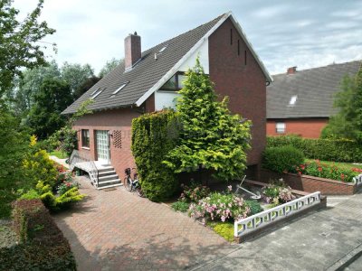 RESERVIERT! Familien aufgepasst - EFH mit großem Garten und Einliegerwohnung mit Blick auf den Deich