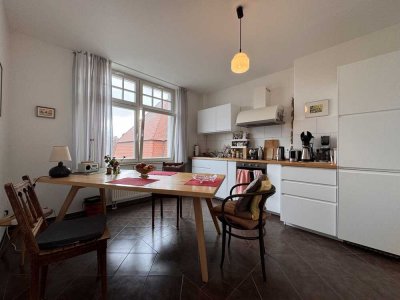 Charmante 2-Zimmer-Altbauwohnung – bezugsfrei