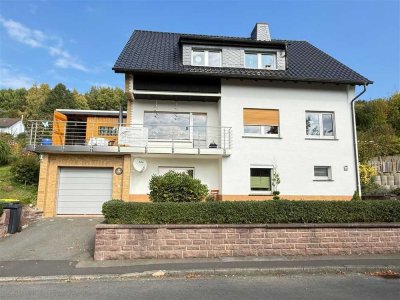 Top gepflegtes Zweifamilienhaus mit Ausblick auf Großalmerode