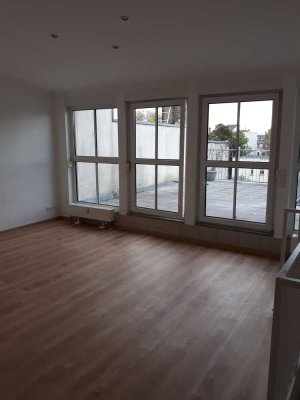 Geräumige 4-Zimmer-Wohnung mit Balkon im Herzen von Leipzig