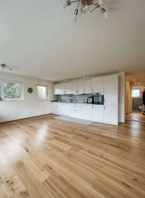 Neuwertige, lichtdurchflutete Wohnung in Langenargen