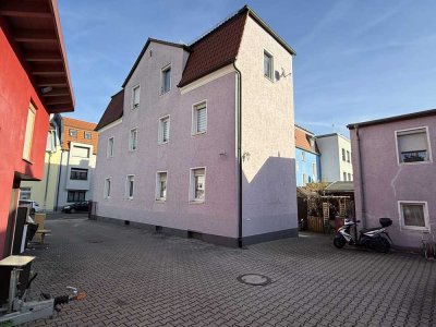 Dreifamilienhaus in zentraler Lage von Weiden