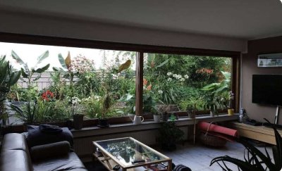 Modernisierte 145qm2, 4,5-Zimmer-Penthouse-Wohnung, 250qm2 Dachterrasse, Zentrum NU