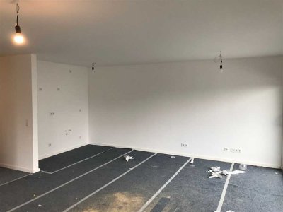Bezug 01.08.2025 - Charmantes Wohnen in Berlin Kaulsdorf!
