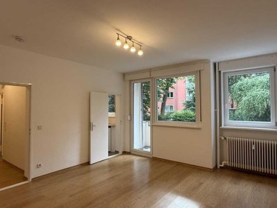 Direkt am Landwehrkanal - Bezugsfreie helle 1 Zimmerwohnung mit Balkon (ohne Provision)