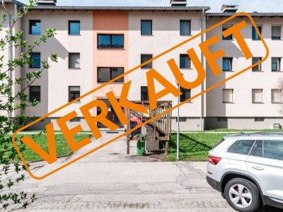 * * * VERKAUFT * * * Schöne Etagenwohnung mit Balkon und Parkplatz in Neuhofen - Perfekt für Familien oder Pendler