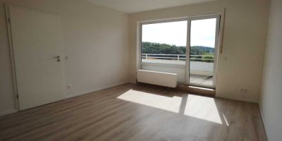 Grotenbachstraße: Penthouse 2-Zi-Wohnung mit gehobener Ausstattung und Sonnenbalkon