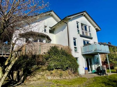 DHH als Wohnung mit Garten und Terrassen in Top Lage