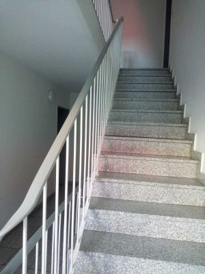 Ansprechende und gepflegte 3-Zimmer-Wohnung mit Balkon und EBK in Steinhöfel