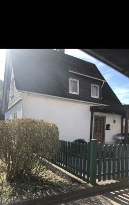 Geräumiges 4-Zimmer Haus in Siegen