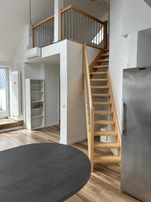 Neuwertiges 5 Zimmer City Penthouse in Hannover Mitte 5Zi. Terrasse Balkon EBK Aufzug